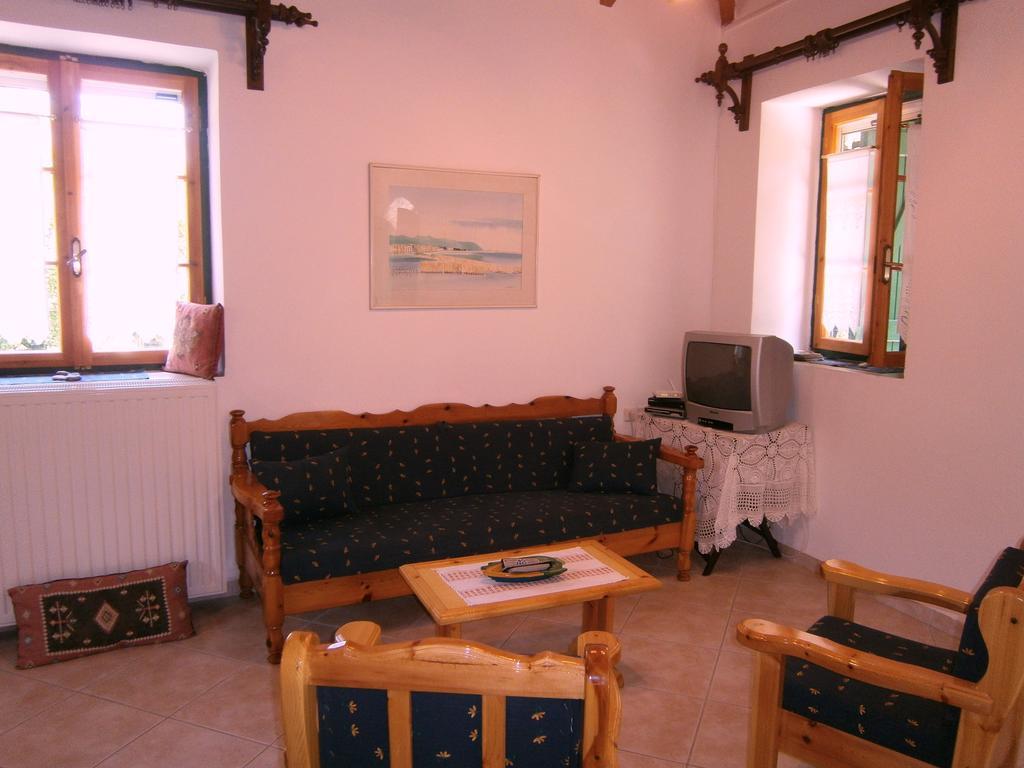 Villa Frias Asprogerakata Quarto foto